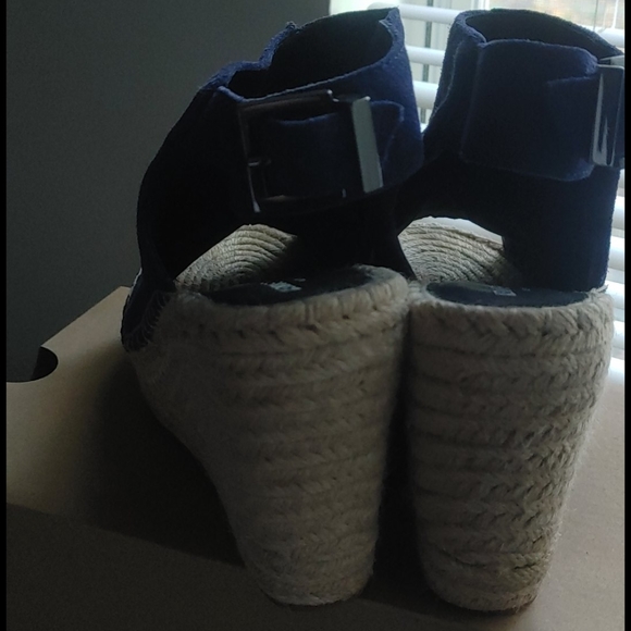 Wedges - Picture 4 of 4